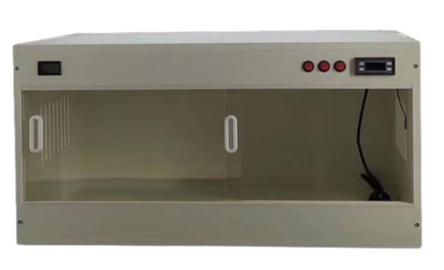 White Colour Reptile enclosure/ Vivarium  , 80x40x40 cm. with Thermostat - Image 3
