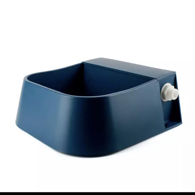 Pet / Dog/ Cat / Rabbit/ Chooks 2 litre auto drinking bowl - Image 7