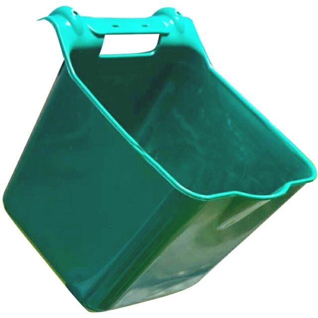 Hook Over Portable Feeder - Image 4