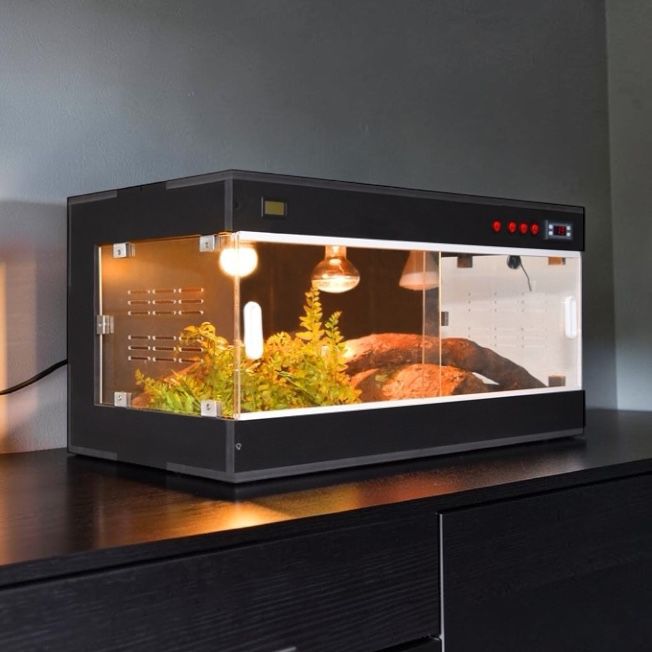 120 L x 60 H x 50 W - 270 degree view , built in Thermostat - Image 4